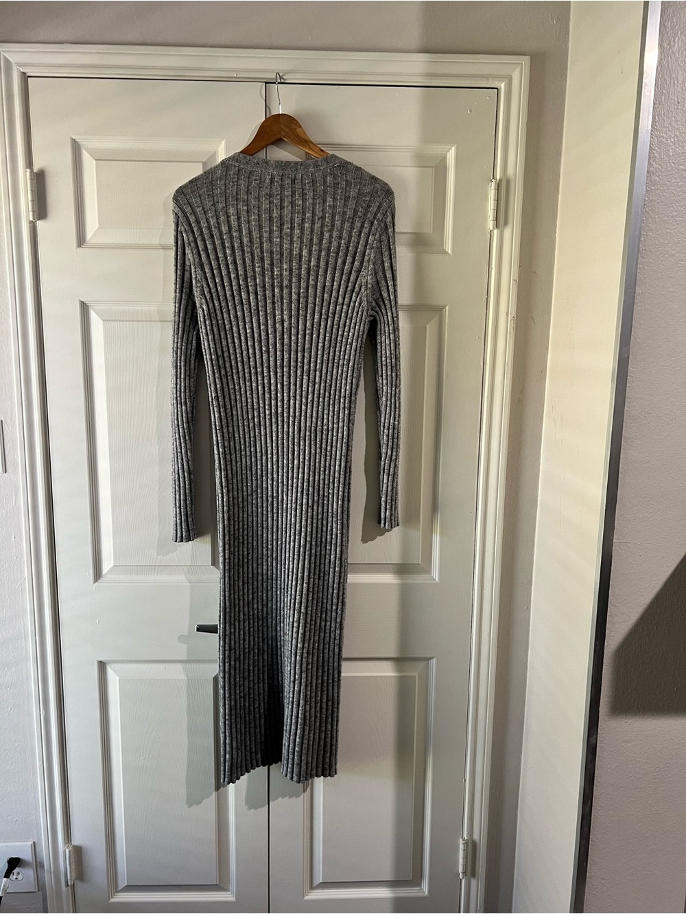 Massimo Gray Ribbed Button-Front Cardigan - Picture 4 of 5
